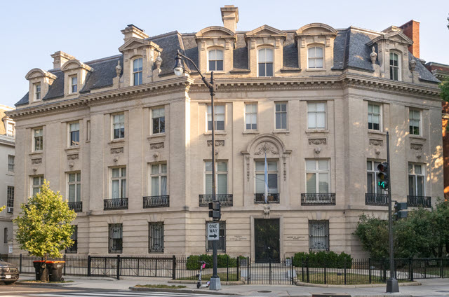 embajada argentina 1